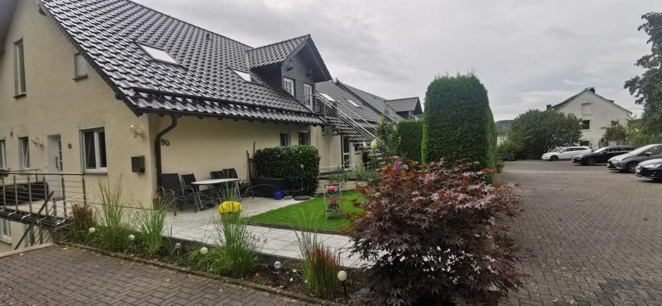 Dachgeschoßwohnung Bergneustadt - 3 Zimmer, 85 m&sup2;, 900&euro; | Angebot:25221209