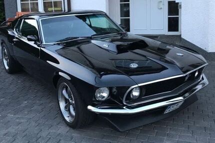 Ford Mustang 65.900 km 59.900 &euro; Attendorn 57439