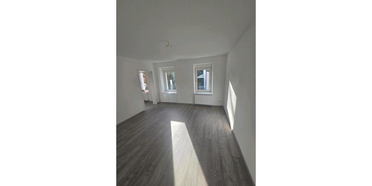 Etagenwohnung Lüdenscheid Staberg - 2 Zimmer, 65 m&sup2;, 520&euro; | Angebot:24866913