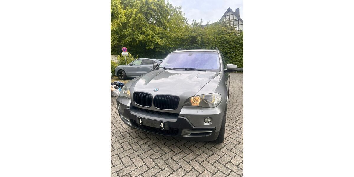 BMW X5 340.000 km 9.880 &euro; Lindlar 51789