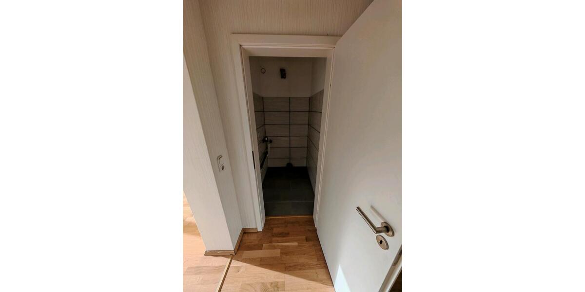 Dachgeschoßwohnung Gummersbach Hepel - 2 Zimmer, 84 m&sup2;, 520&euro; | Angebot:25046391