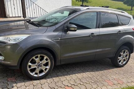 Ford Kuga 92.000 km 9.500 &euro; Engelskirchen 51766