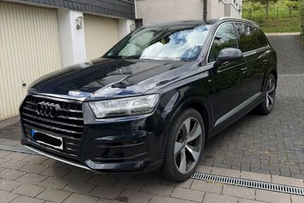 Audi Q7 175.000 km 23.990 &euro; Olpe 57462