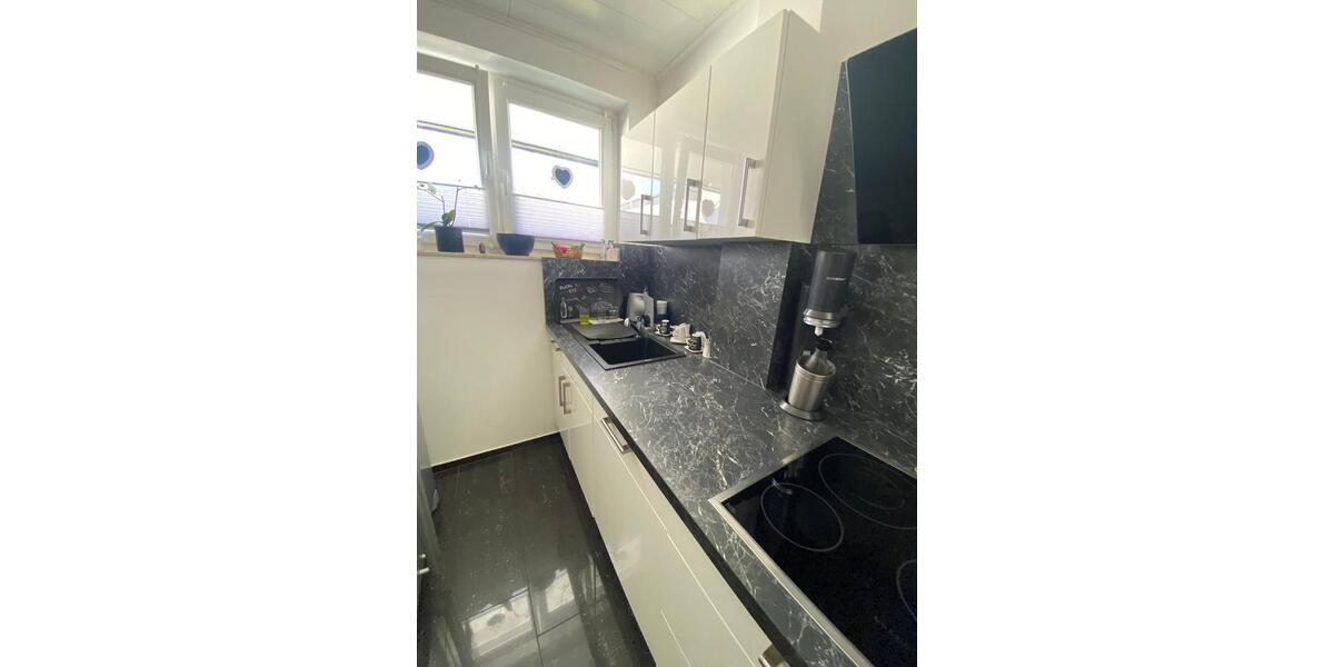 Dachgeschoßwohnung Bergneustadt - 3 Zimmer, 81 m&sup2;, 185.000&euro; | Angebot:25932738