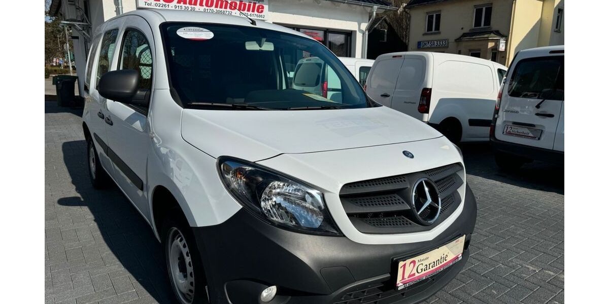 Mercedes-Benz Citan 136.000 km 8.949 &euro; Gummersbach (Zwischen Toom Markt und ATU) 51645