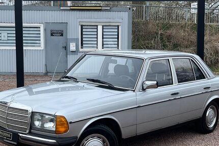 Mercedes-Benz 240 274.553 km 10.500 &euro; Menden (Sauerland) 58706