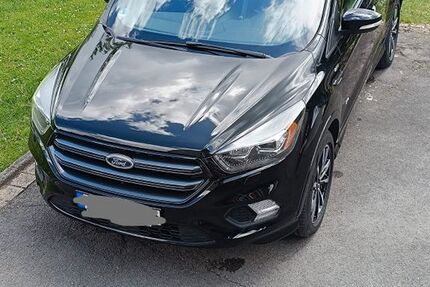 Ford Kuga 113.000 km 14.200 &euro; Wipperfürth 51688