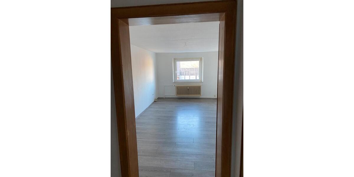 Dachgeschoßwohnung Lüdenscheid Staberg - 3 Zimmer, 60 m&sup2;, 420&euro; | Angebot:26085226