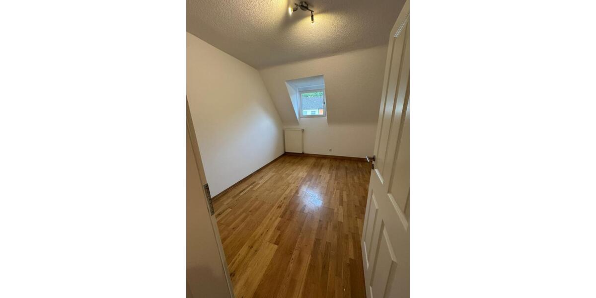 Etagenwohnung Gummersbach Berstig Süd - 3 Zimmer, 81 m&sup2;, 750&euro; | Angebot:26420215