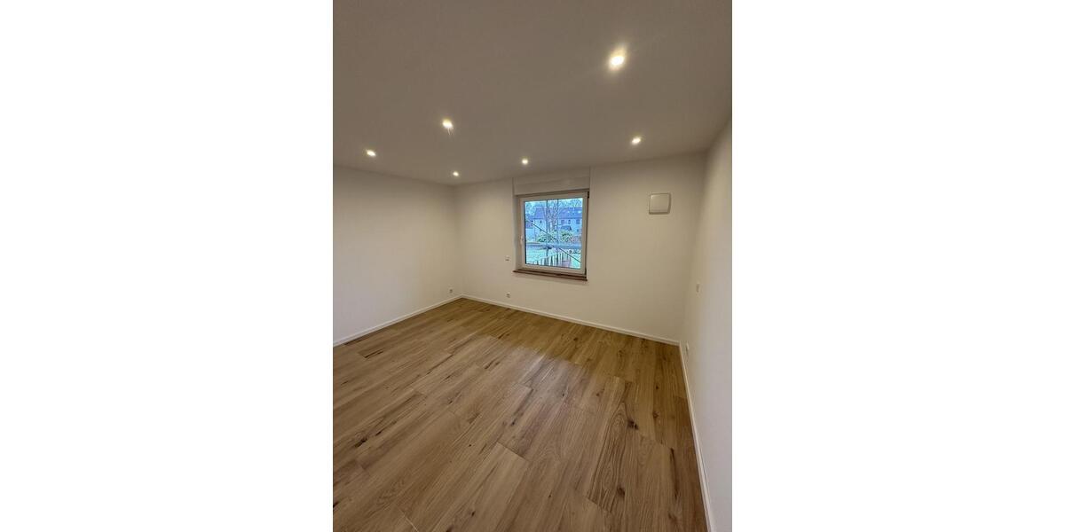 Erdgeschoßwohnung Schwerte - 4 Zimmer, 89 m&sup2;, 1.070&euro; | Angebot:26439185