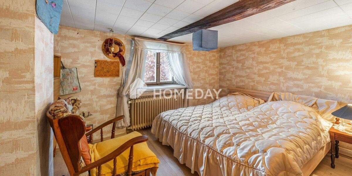 Reihenmittelhaus Gummersbach Hesselbach - 5 Zimmer, 100 m&sup2;, 79.000&euro; | Angebot:25697576
