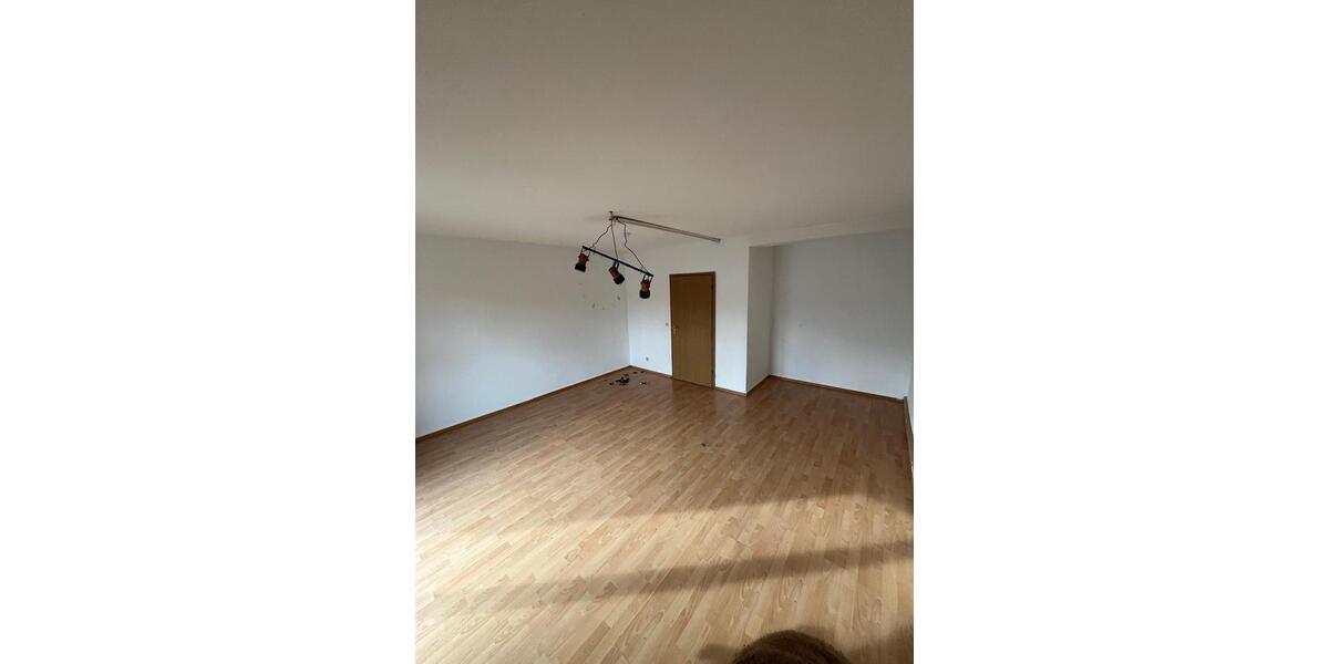 Etagenwohnung Gummersbach Berstig Süd - 1 Zimmer, 39 m&sup2;, 485&euro; | Angebot:25956659