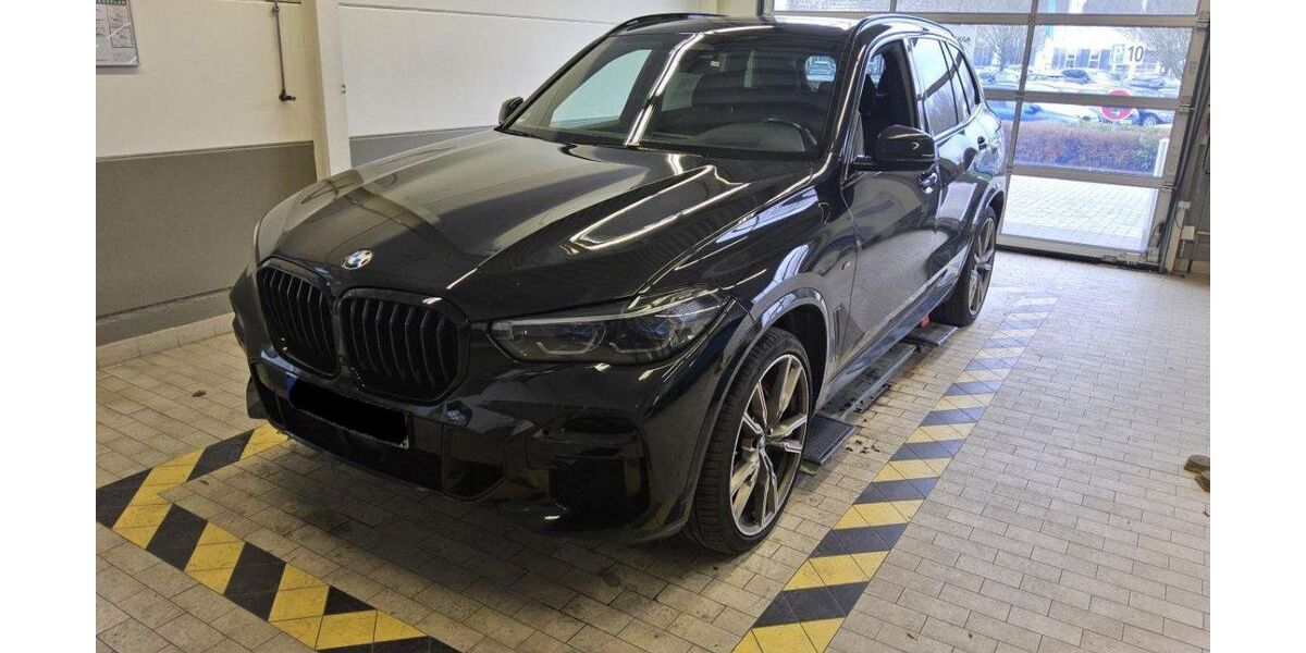 BMW X5 M50 98.923 km 55.665 &euro; Hagen 58091