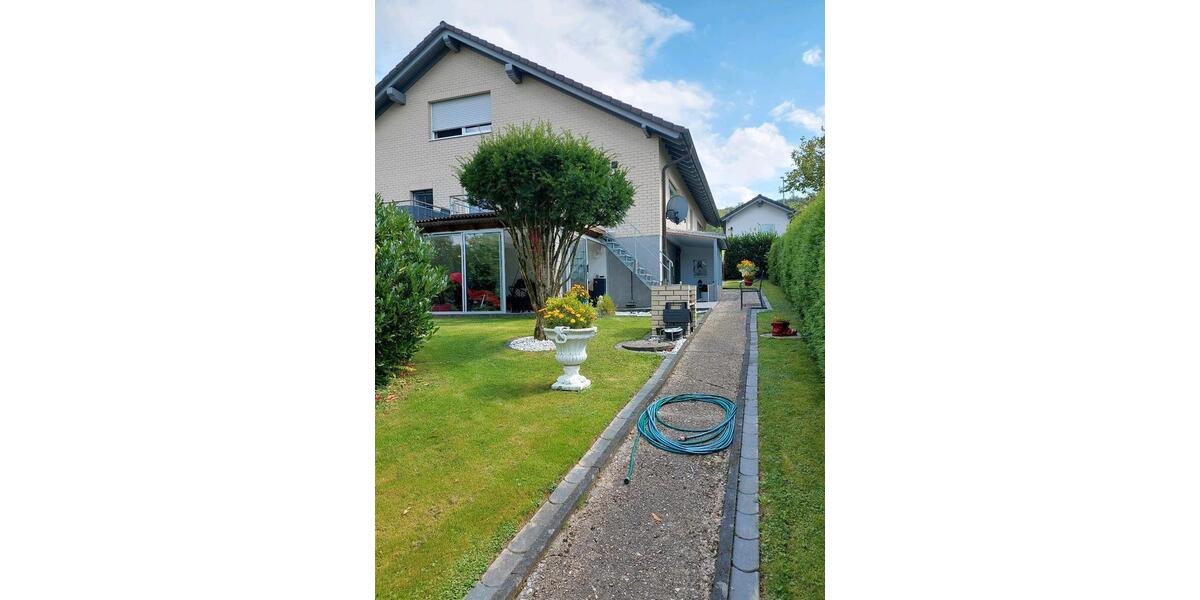 Mehrfamilienhaus, Wohnhaus Reichshof - 689.000&euro; | Angebot:27030147