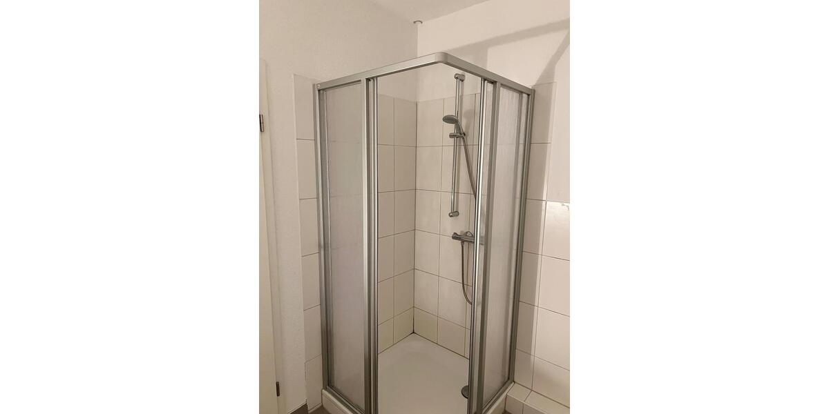 Etagenwohnung Attendorn - 4 Zimmer, 120 m&sup2;, 800&euro; | Angebot:25414869