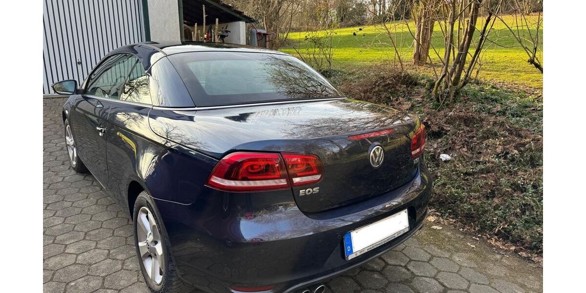 VW Eos 100.200 km 9.900 &euro; Gummersbach 51643