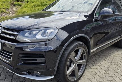 VW Touareg 236.114 km 14.791 &euro; Olpe 57462