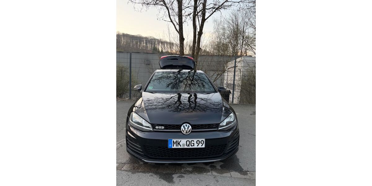 VW Golf 158.000 km 15.450 &euro; Lüdenscheid 58511