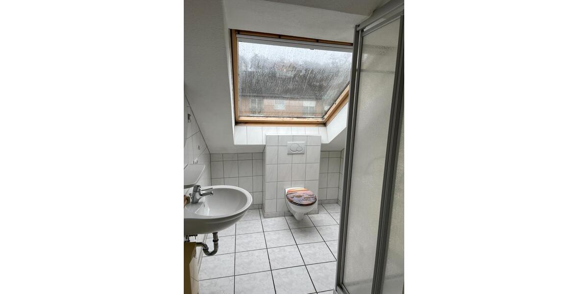 Dachgeschoßwohnung Engelskirchen - 3 Zimmer, 750&euro; | Angebot:22266503