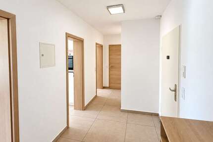 Wohnung Meinerzhagen - 3 Zimmer, 80 m&sup2;, 650&euro; | Angebot:27668243
