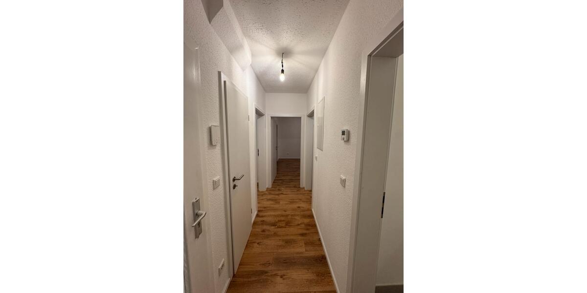 Dachgeschoßwohnung Ennepetal - 3 Zimmer, 56 m&sup2;, 650&euro; | Angebot:26033001