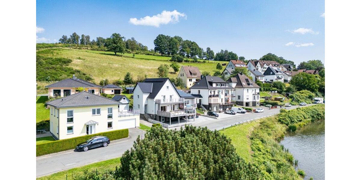 Etagenwohnung Meinerzhagen - 2 Zimmer, 100 m&sup2;, 1.200&euro; | Angebot:25918617