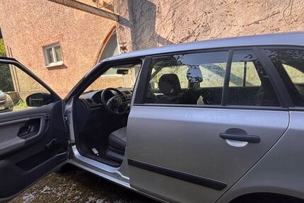 Skoda Fabia 290.000 km 2.780 &euro; Hemer 58675