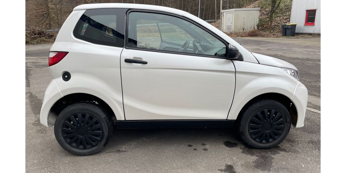 Aixam City 13.750 km 11.840 &euro; Iserlohn 58636