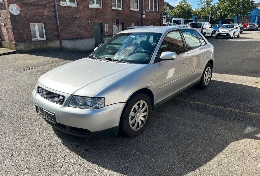 Audi A3 230.000 km 2.200 &euro; Gummersbach 51647