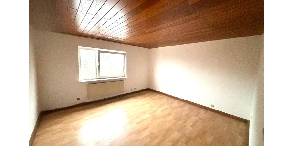 Etagenwohnung Bergneustadt - 3 Zimmer, 66 m&sup2;, 504&euro; | Angebot:25751678
