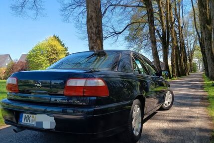 Opel Omega 157.000 km 3.500 &euro; Halver 58553