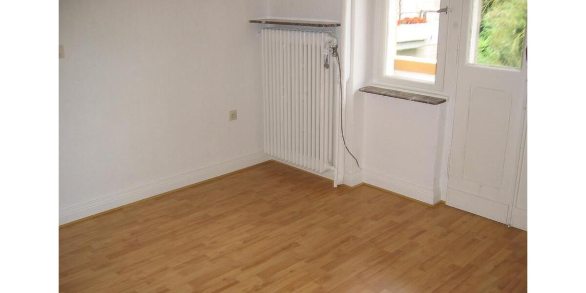 Erdgeschoßwohnung Altena - 2 Zimmer, 65 m&sup2;, 546&euro; | Angebot:21106365