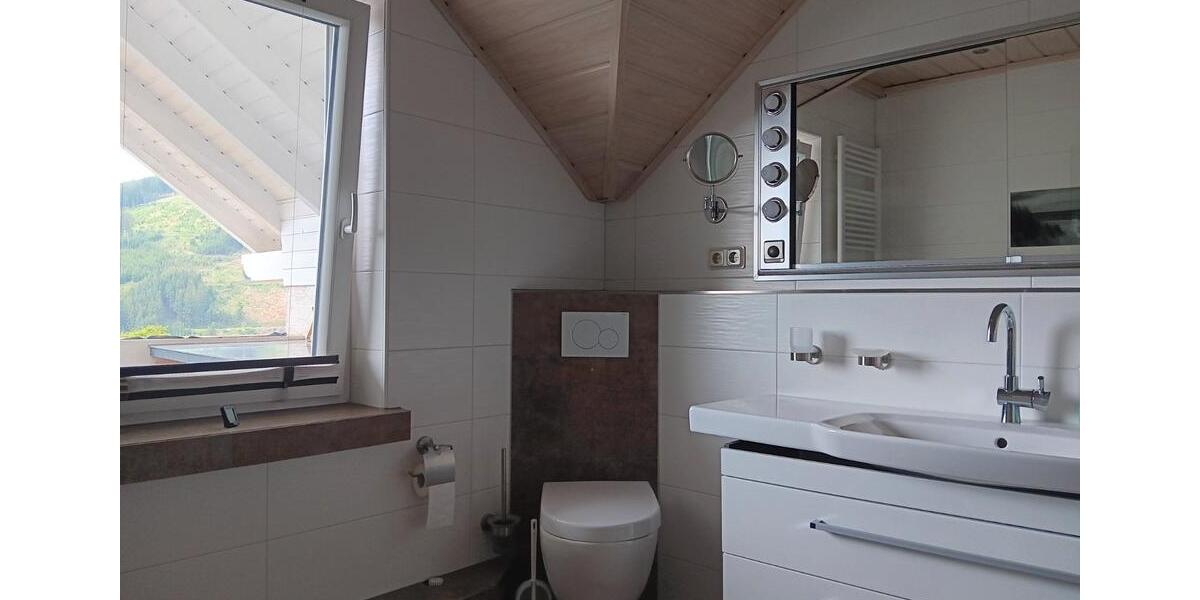 Mehrfamilienhaus, Wohnhaus Finnentrop - 390.000&euro; | Angebot:27081991