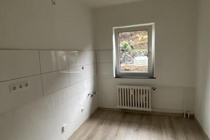 Wohnung Plettenberg - 3 Zimmer, 56 m&sup2;, 399&euro; | Angebot:24796057