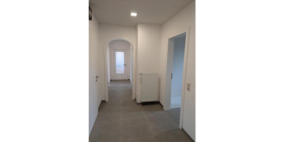 Etagenwohnung Reichshof - 4 Zimmer, 122 m&sup2;, 895&euro; | Angebot:25962522