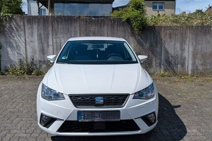 Seat Ibiza 25.800 km 9.570 &euro; Gummersbach 51647