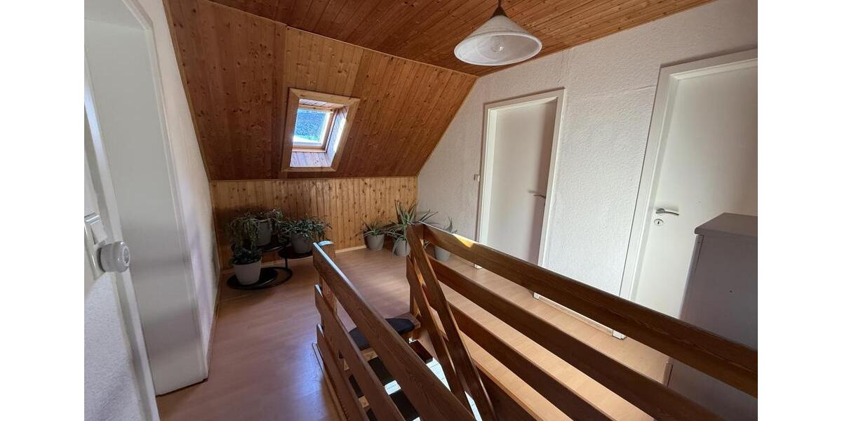 Einfamilienhaus Olpe - 5 Zimmer, 162 m&sup2;, 1.450&euro; | Angebot:26391185