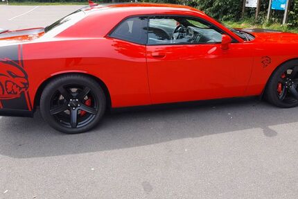 Dodge Challenger 29.500 km 64.750 &euro; Meinerzhagen 58540