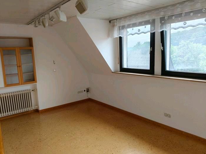 Doppelhaushälfte Lüdenscheid - 5 Zimmer, 183 m&sup2;, 279.000&euro; | Angebot:26891930