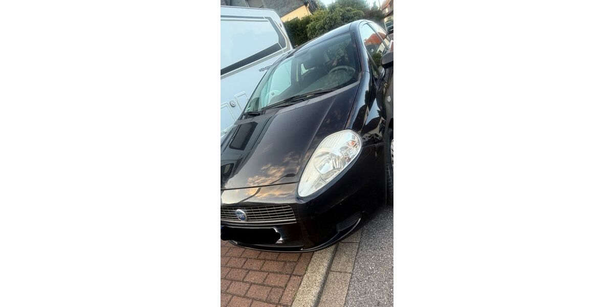 Fiat Grande Punto 227.000 km 850 &euro; Hemer 58675