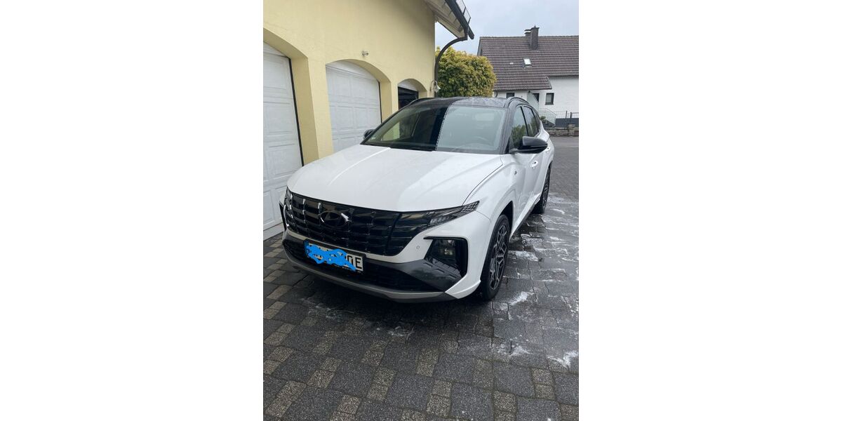 Hyundai TUCSON 61.000 km 26.750 &euro; Reichshof 51580