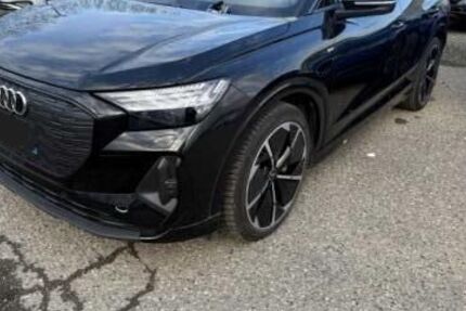 Audi Q4 e-tron 34.300 km 39.010 &euro; Hagen 58091