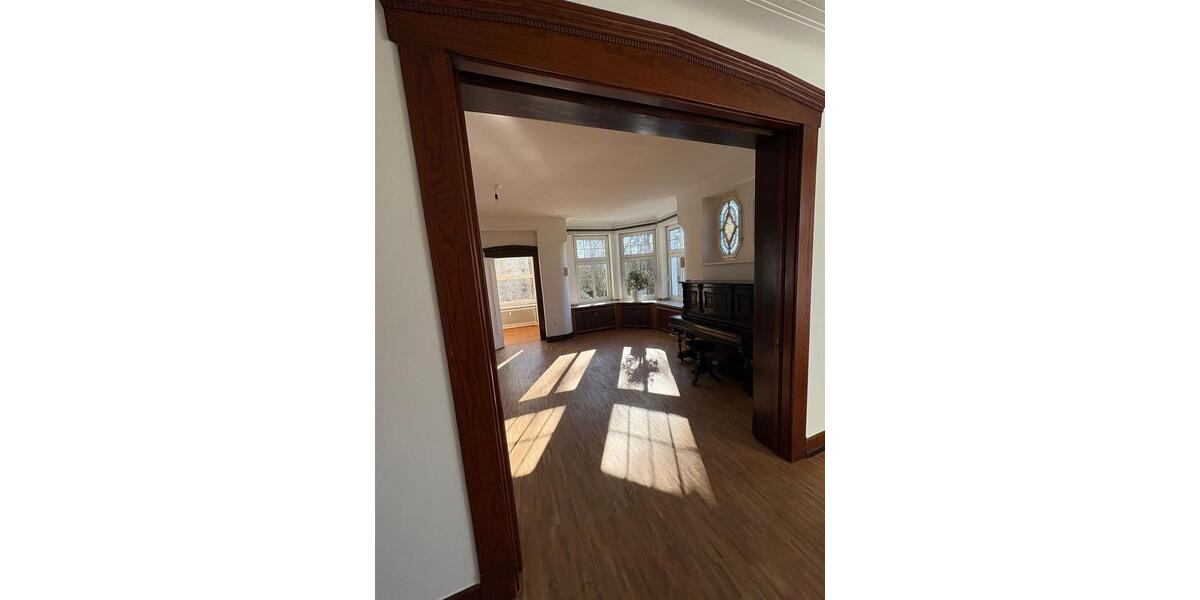 Etagenwohnung Kierspe - 4 Zimmer, 127 m&sup2;, 995&euro; | Angebot:25330835