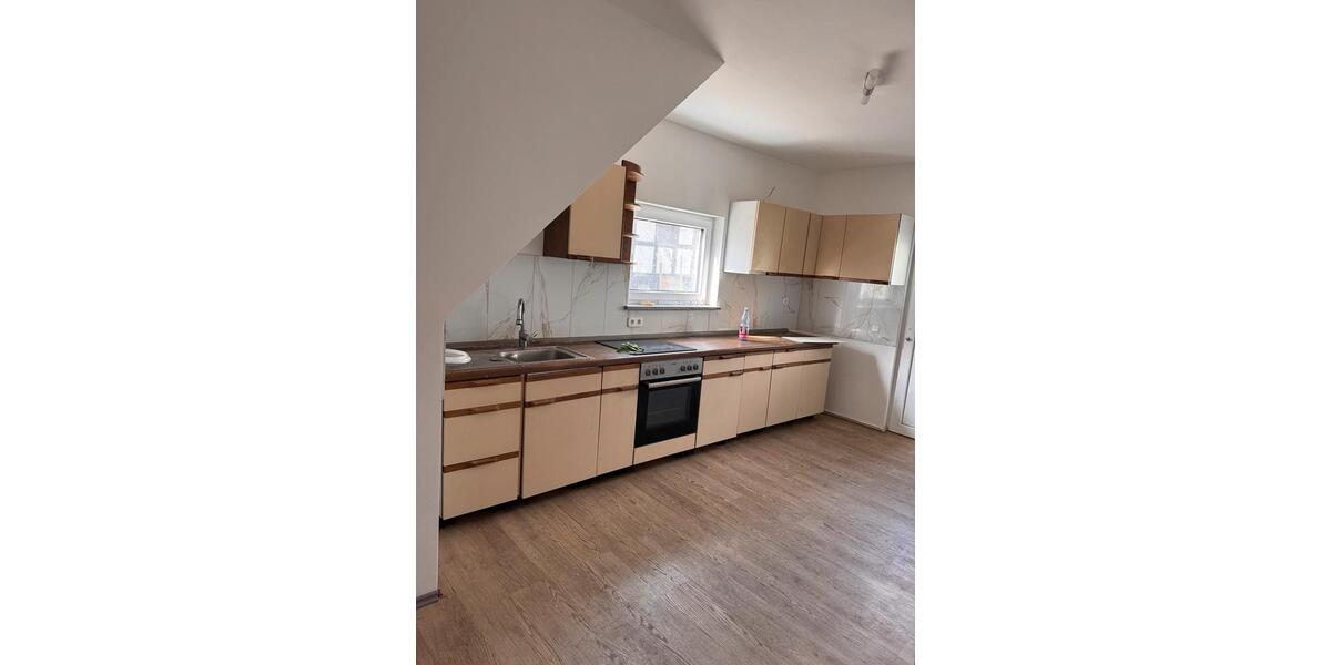 Etagenwohnung Gummersbach Berstig Süd - 3 Zimmer, 90 m&sup2;, 1.050&euro; | Angebot:26606866