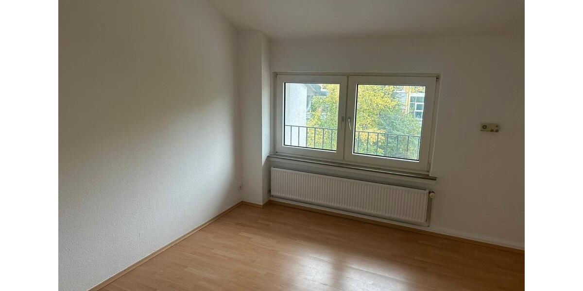 Dachgeschoßwohnung Menden (Sauerland) - 3 Zimmer, 59 m&sup2;, 480&euro; | Angebot:26350487