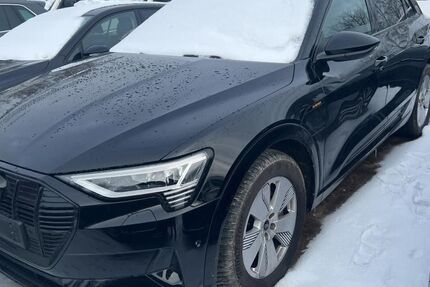 Audi e-tron 61.926 km 35.875 &euro; Hagen 58091