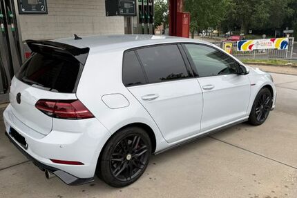 VW Golf 102.500 km 20.100 &euro; Lüdenscheid 58507