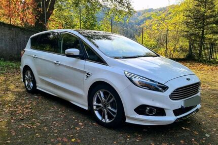 Ford S-Max 120.000 km 18.990 &euro; Altena 58762