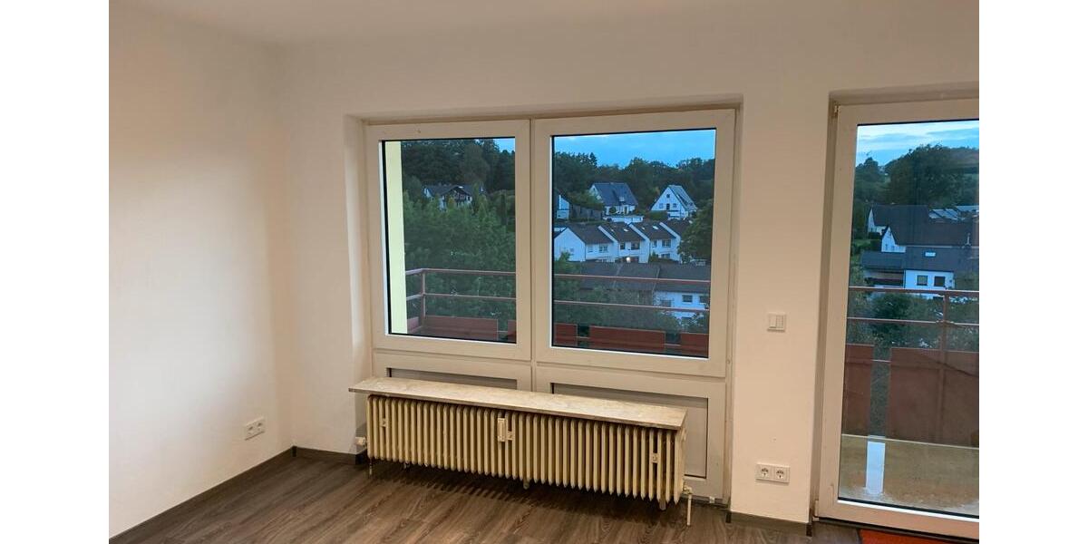 Dachgeschoßwohnung Meinerzhagen - 2 Zimmer, 62 m&sup2;, 700&euro; | Angebot:25443944
