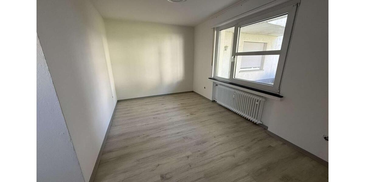 Etagenwohnung Wetter (Ruhr) - 5 Zimmer, 106 m&sup2;, 1.060&euro; | Angebot:26382824
